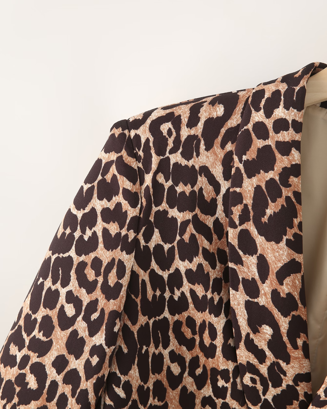 Leopard Cuff Pleated Long Sleeved Blazer