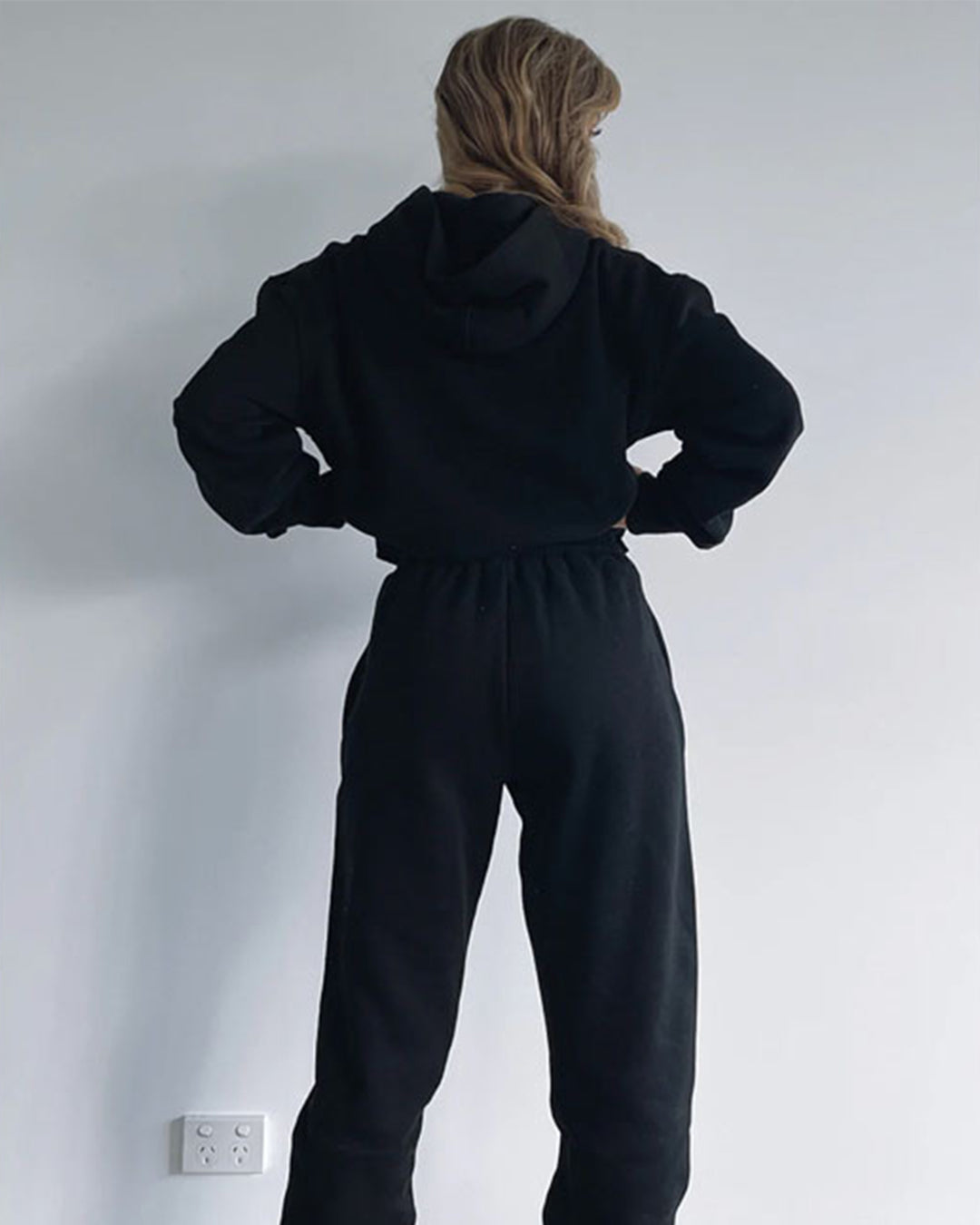 Round Neck Sweater & Skinny Trousers Set