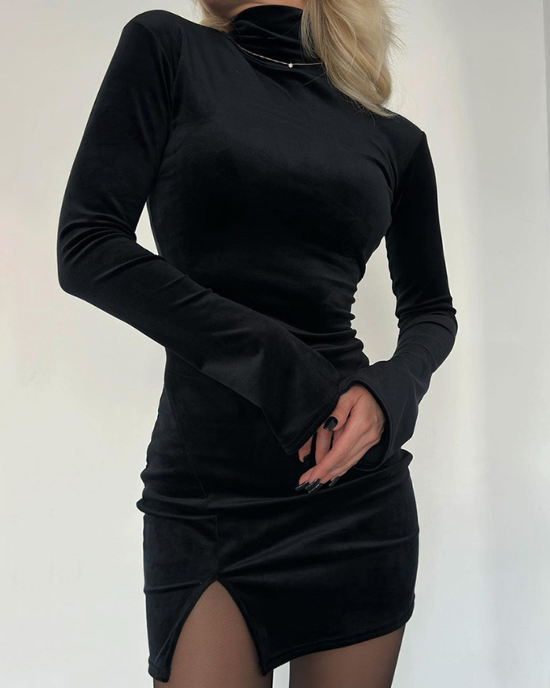 Slim Fit Velvet Sheath Turtleneck Dress   