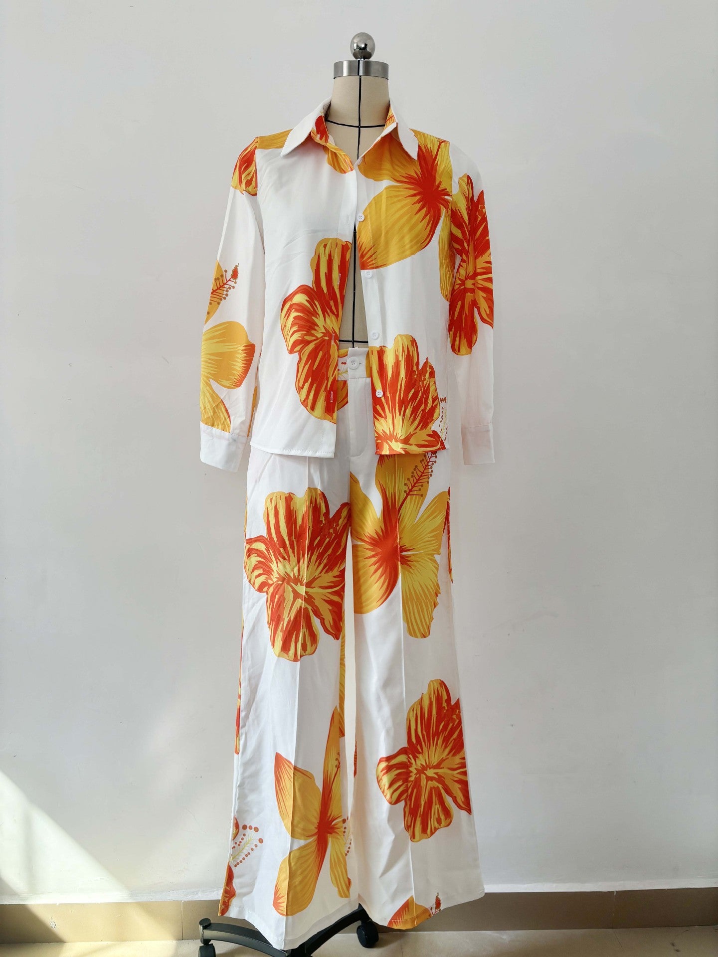 Printed shirt and wide leg casual set