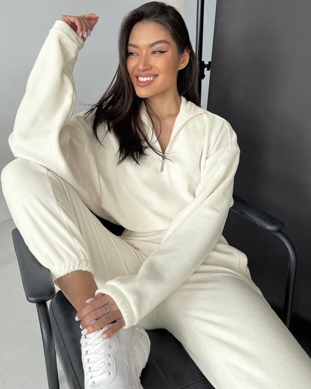 Zipper Sweatshirts and Sweatpants Two Piece Set White S 