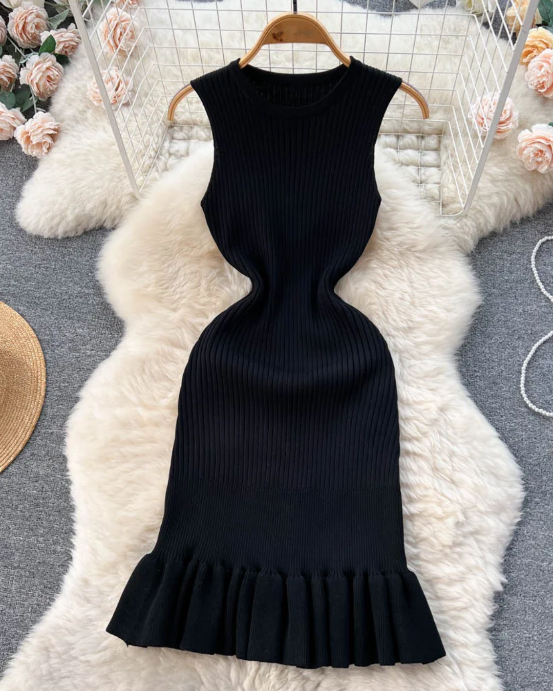 Hips Ruffles Bodycon Dress Black One Size 