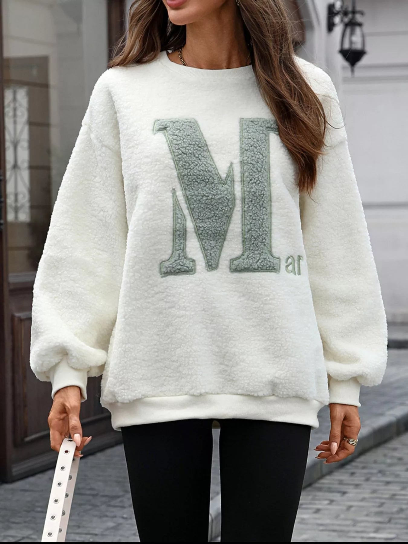 Letter Round Neck Fleece Sweatshirt